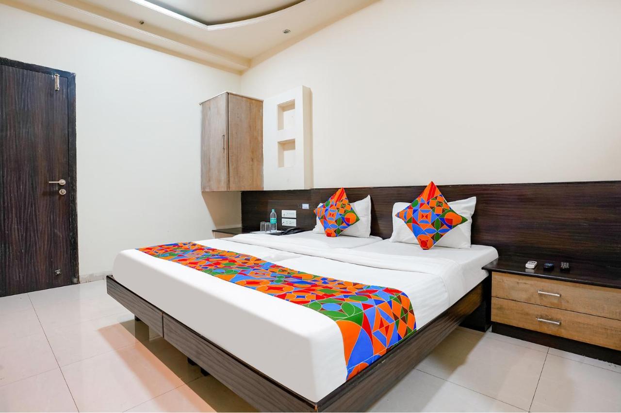 Fabhotel Regent Inn - Nr Skywalk Bridge Pimpri-Chinchwad Zewnętrze zdjęcie